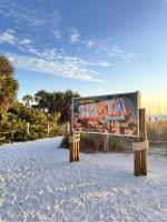 Walk to #1 Beach in US-Family 3BDR Retreat - B&B Siesta Key