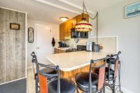 Walk to Beach & Pool! East End P-Town Condo - B&B Provincetown