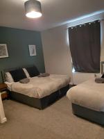 2 Bedroom House, ideal for contractors or larger groups - Bed and Breakfast Bury