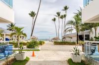 Steps to the Beach, Modern Apartment - Bed and Breakfast Punta Cana