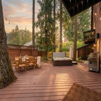 Chalet Rivière Sleeps 12, Dog-Friendly, Hot Tub - Chambres d'hôtes Rhododendron