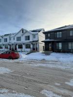 Haverims Cozy and Neat Basement - Chambres d'hôtes Edmonton