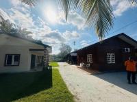 RaRo Homestay - B&B Kampung Bukit Gadong