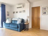Bothan By The Bay, Benbecula - B&B Grimsay