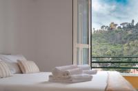 Casa Alice Near Vatican City - Modern, High Floor with View - B&B Rome