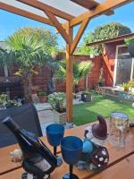 M&J Summer - B&B Bournemouth
