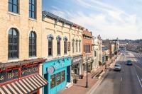 124 Lofts - Downtown Dundee - Walk to Dining - Ferienwohnung West Dundee
