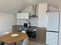 Appartement met 2 Slaapkamers en Terras - Uitzicht op Zee