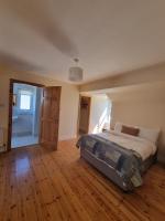SurfersCove House - B&B Bundoran