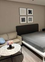 VHE Sky Forest Ecopark - Best Luxury Homestay Near Ha Noi Capital - B&B Kim Quan