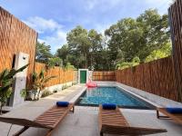 Pool Villa 3Br Close To Beach-Lokiya Pool Villa 2 - Bed and Breakfast Ko Lanta