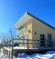 Longview Spectacular Forest Views on 88 Acres - Bed and Breakfast Westport
