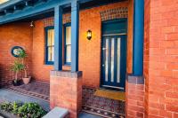 3BR Newcastle Interchange Residence - CBD & Honeysuckle - Ferienwohnung Newcastle