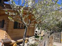 Blockhütte bei den Hühnchen - Bed and Breakfast Rötz