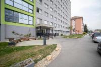 All In One Central Studio - Bed and Breakfast Košice