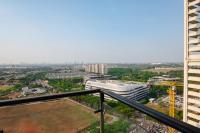 Nala by TwoSpaces 2BR at Skyhouse Apartment - Chambres d'hôtes Tangerang