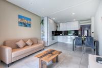 Modern 2 bedroom apartment near the beach BZAR1-1 - B&B San Pawl il-Bahar