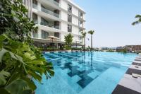 The Aqua Lakefront Apart Hotel Phuket by TropicLook - B&B Bang Tao Beach