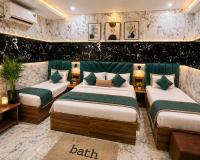 Hotel Jyoti Stay Inn 2 Min to Ram Tample - Ferienwohnung Ayodhya