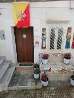 B&B Le Lumìe L' antico Cortile Camere Con Cucina Privata With Private Kitchen - B&B Agrigento