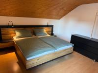 Apartment mit Balkon