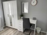 Top 4 bedroom large Apartment near Messe Karlsruhe - Bed and Breakfast Karlsruhe