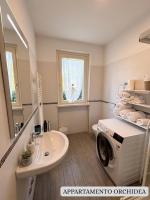 Residenza Pastrengo Orchidea Apartment - B&B Pastrengo