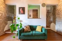 Tower Loft - Parcheggio Gratuito - 20 minuti da Firenze - B&B Prato