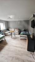 Pokoje i Apartamenty nad potokiem Skałka - B&B Ściegny