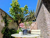 Seaside Escape - free on site parking! Pet friendly! - B&B Weymouth