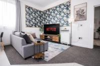 Modern 2BR Apartment Free Parking City Access - B&B Manchester