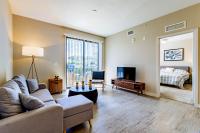 1BR Condo in Fort Myers | Pool + Gym + BBQ - B&B Fort Myers