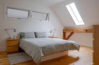 Black Ridge Barn - Minimalist Restored Barn STA 2026-0001 - Bed and Breakfast Bloomfield