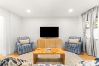 Walk to the BeachRestaurants 2BR25 BA Patio - B&B West Palm Beach