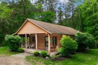 Cozy and secluded 2-bedroom Pine Grove Cabin - B&B Logan