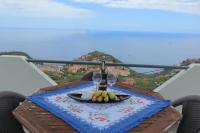 Fifty`s House 1 By Sam Houses - B&B Ribeira Brava