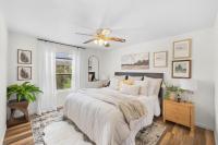 Elegant 2BR/2BA by TAMU | King | Washer & Dryer - B&B College Station