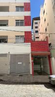Apartamento central com suíte e 3 Smart TVs 43 pol - UFV a 1 km - B&B Viçosa