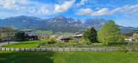 Two-Bedroom Apartment with Mountain View