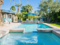 Canary Palms - B&B Palm Springs