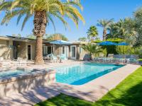 Canary Palms - B&B Palm Springs