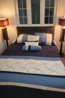 Niagara Falls Core Cozy Stay Near Clifton Hill - B&B Niagara Falls