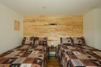 Rustic Barn Retreat - Ferienwohnung Beecher