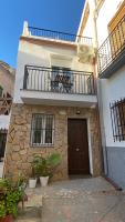 Carmen La Golondrina - B&B Restábal