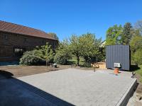 Modernes Tiny House mit Terrasse und Parkplatz - B&B Elsterheide