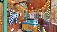 Smoky Mountain Playhouse by AvantStay - B&B Pigeon Forge