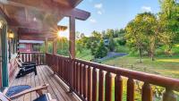 Smoky Mountain Playhouse by AvantStay - B&B Pigeon Forge