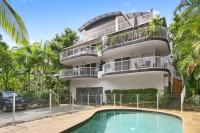 Noosa Hill Oasis - Walk to Beach & Dining - B&B Noosa Heads