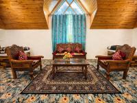 Family Room with Mountain View