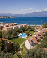 Megusta Apartments Selianitika - Poolside Escape - B&B Selianítika